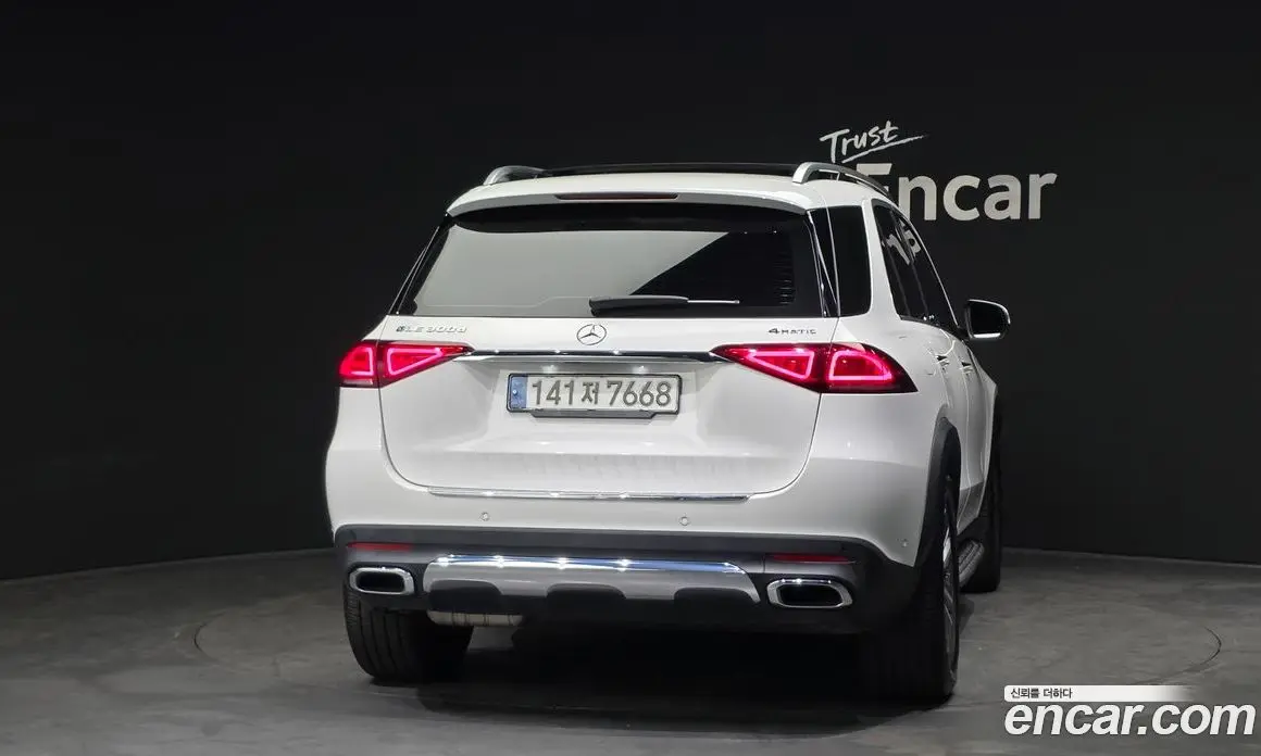 Mercedes-Benz GLE-Class 2021 1.9 автомат (гидро), фото 4 Mercedes-Benz GLE-Class 2021 1.9 автомат (гидро), фото 4