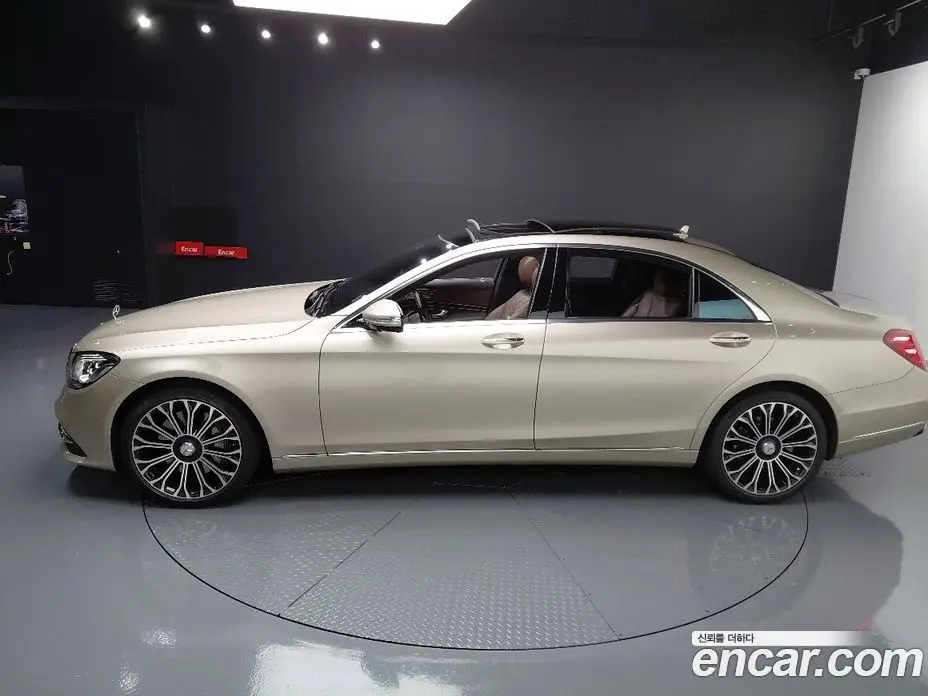 Mercedes-Benz S-Class 2020 4.0 автомат (гидро), фото 7