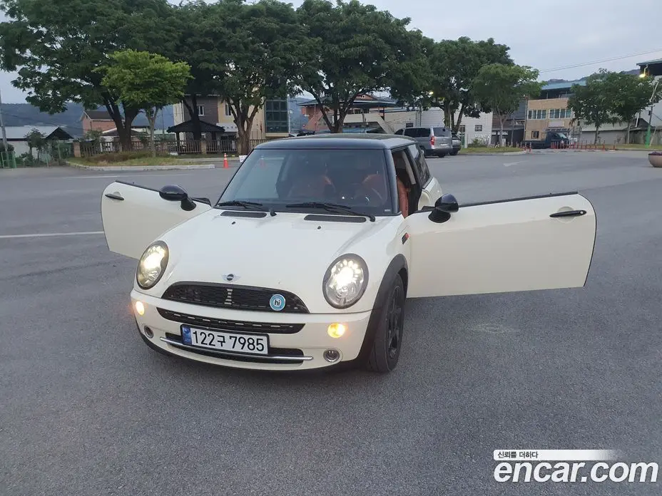 Mini Cooper 2006 2.0 автомат (гидро), фото 1 Mini Cooper 2006 2.0 автомат (гидро), фото 1