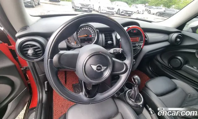 Mini Cooper 2015 1.5 автомат (гидро), миниатюра 2