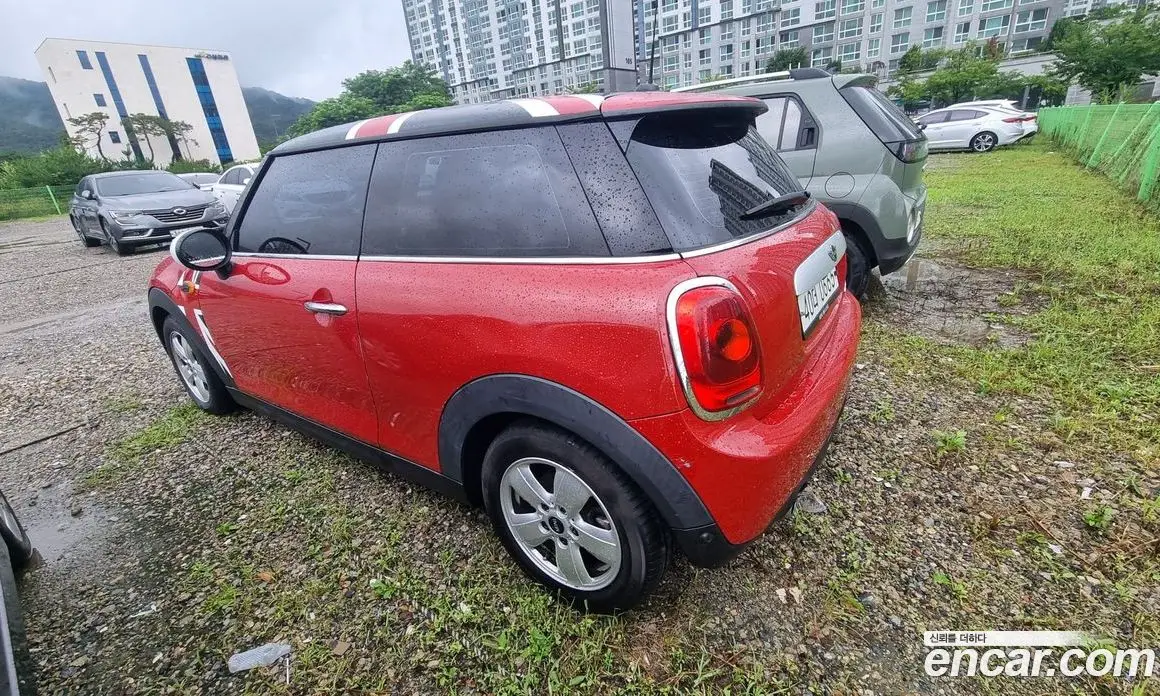 Mini Cooper 2015 1.5 автомат (гидро), фото 16