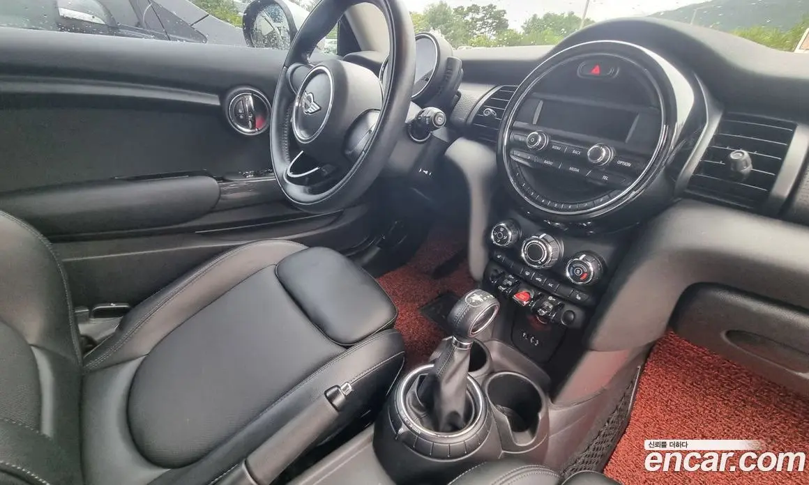 Mini Cooper 2015 1.5 автомат (гидро), фото 4