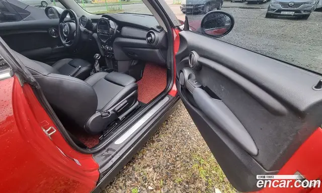Mini Cooper 2015 1.5 автомат (гидро), миниатюра 7