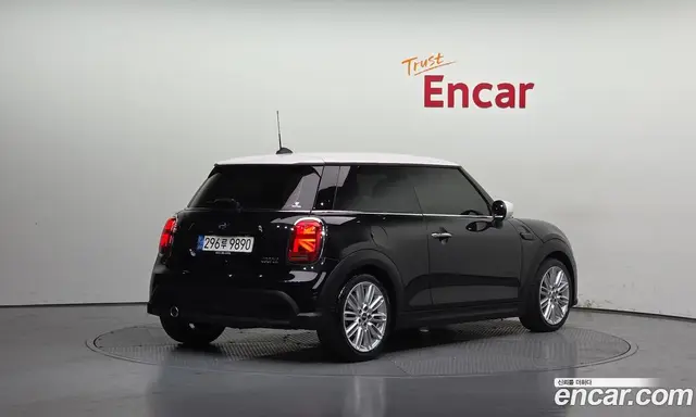 Mini Cooper 2022 1.5 автомат (гидро), миниатюра 2