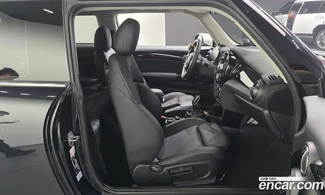 Mini Cooper 2022 1.5 автомат (гидро), миниатюра 12
