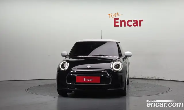 Mini Cooper 2022 1.5 автомат (гидро), миниатюра 3