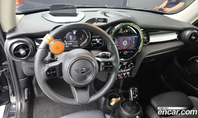 Mini Cooper 2022 1.5 автомат (гидро), миниатюра 7