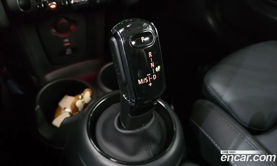 Mini Cooper 2022 1.5 автомат (гидро), фото 9