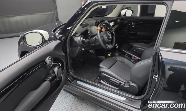 Mini Cooper 2022 1.5 автомат (гидро), миниатюра 10
