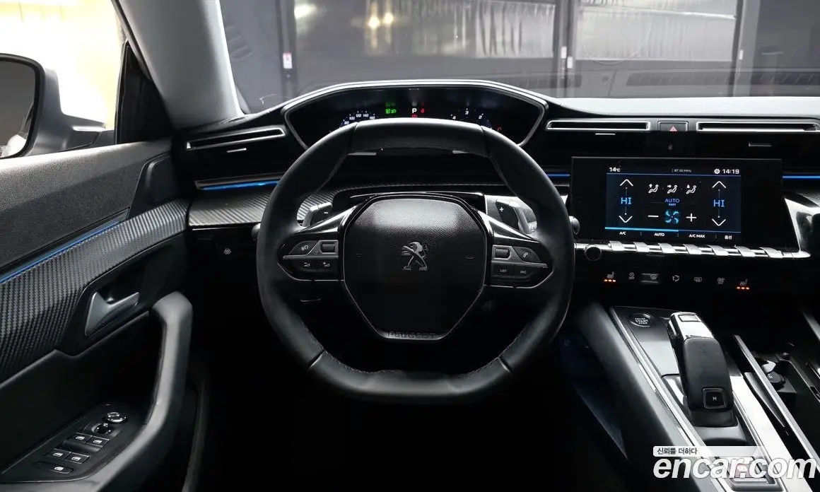 Peugeot 508 2019 2.0 автомат (гидро), фото 13 Peugeot 508 2019 2.0 автомат (гидро), фото 13