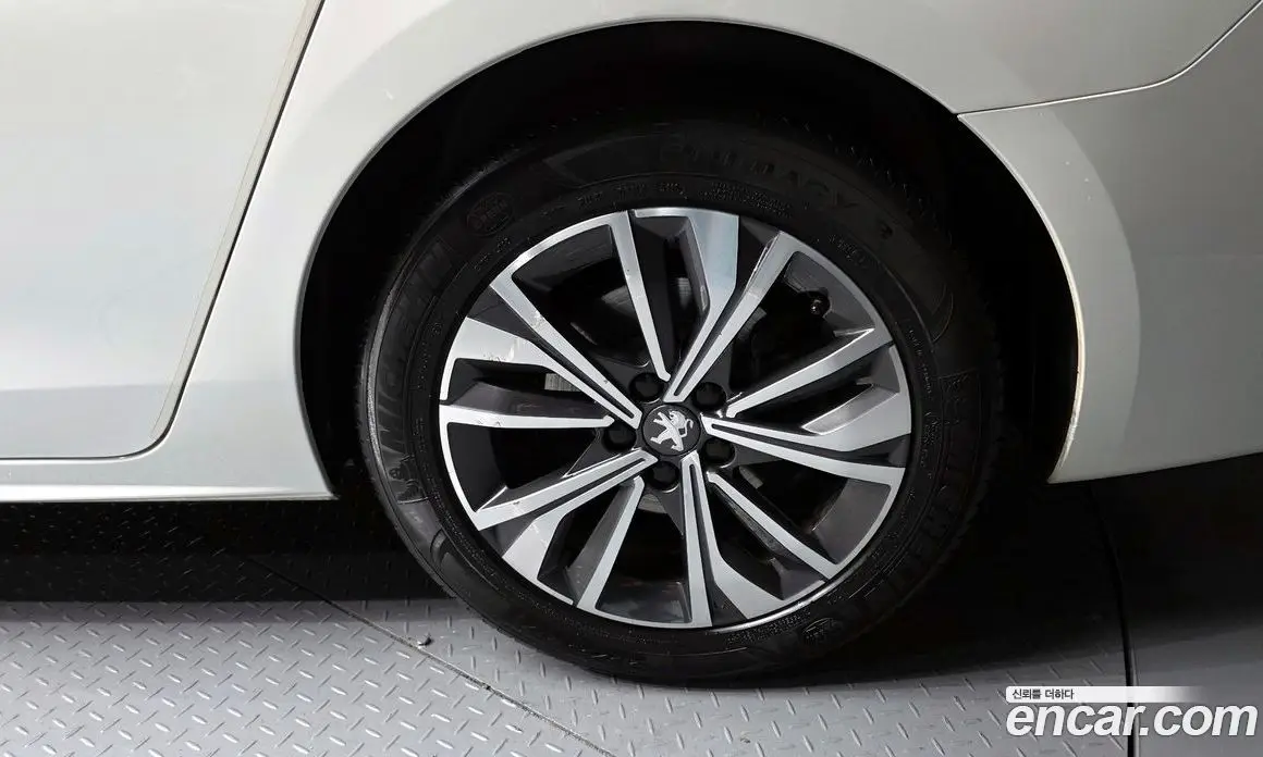 Peugeot 508 2019 2.0 автомат (гидро), фото 5 Peugeot 508 2019 2.0 автомат (гидро), фото 5