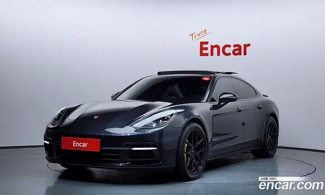 Porsche Panamera, 2018, 110 682 км