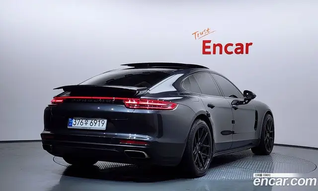 Porsche Panamera 2018 2.9 автомат (гидро), миниатюра 2