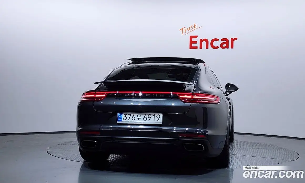 Porsche Panamera 2018 2.9 автомат (гидро), фото 4