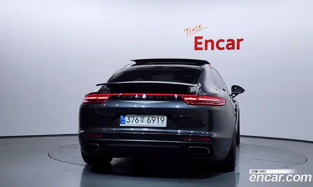 Porsche Panamera 2018 2.9 автомат (гидро), миниатюра 4