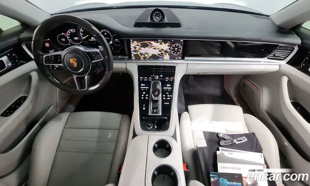Porsche Panamera 2018 2.9 автомат (гидро), миниатюра 7