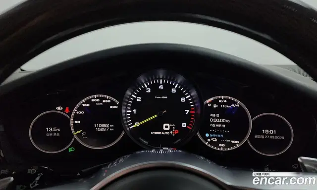Porsche Panamera 2018 2.9 автомат (гидро), миниатюра 8