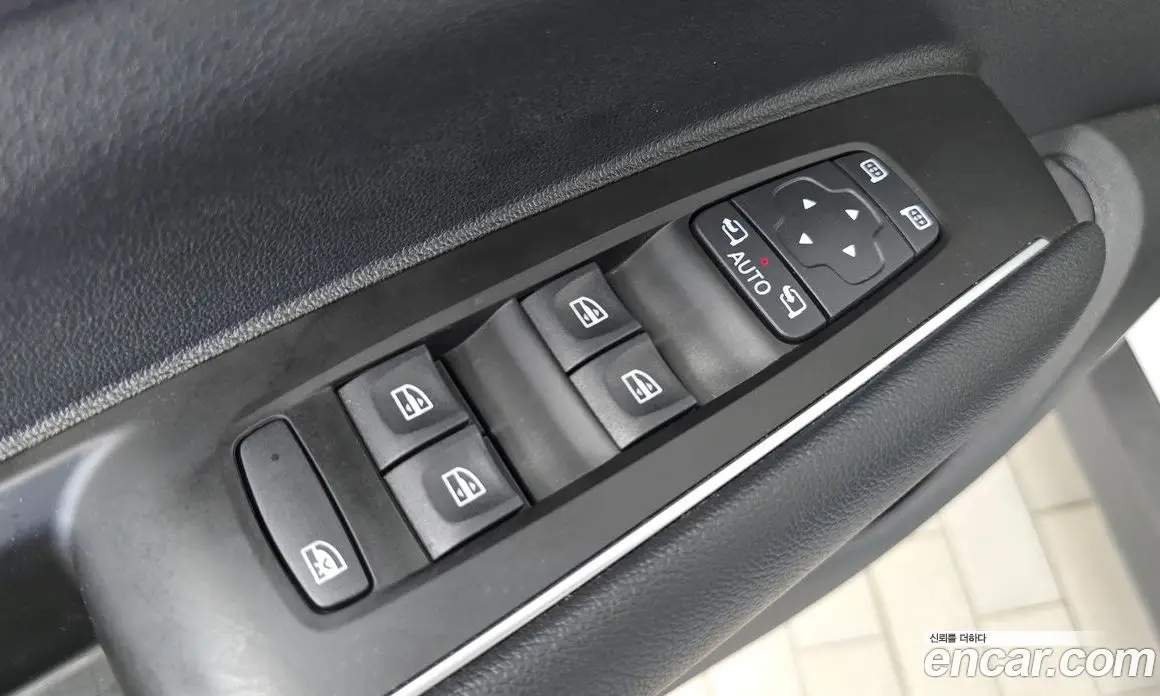 Renault (Samsung) QM6 2024 2.0 автомат (гидро), фото 14
