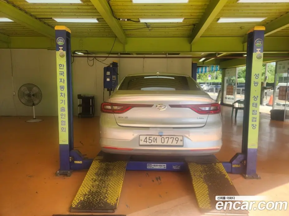 Renault (Samsung) SM6 2016 2.0 автомат (гидро), фото 15 Renault (Samsung) SM6 2016 2.0 автомат (гидро), фото 15