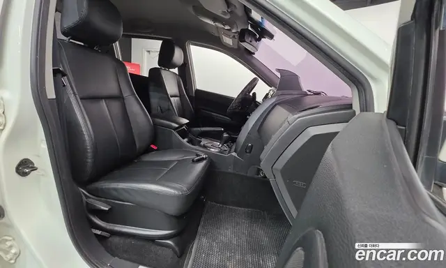 SsangYong Korando 2015 2.0 автомат (гидро), миниатюра 10