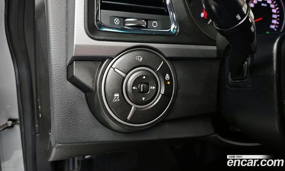 SsangYong Korando 2017 2.2 автомат (гидро), фото 16 SsangYong Korando 2017 2.2 автомат (гидро), фото 16