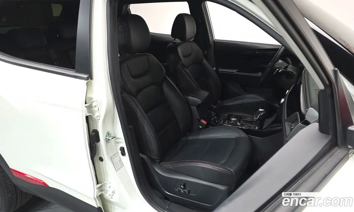 SsangYong Korando 2022 1.5 автомат (гидро), фото 9