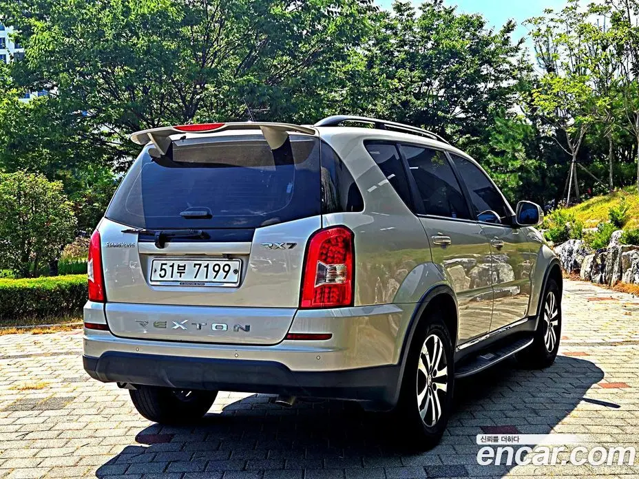 SsangYong Rexton 2014 2.0 автомат (гидро), фото 2 SsangYong Rexton 2014 2.0 автомат (гидро), фото 2