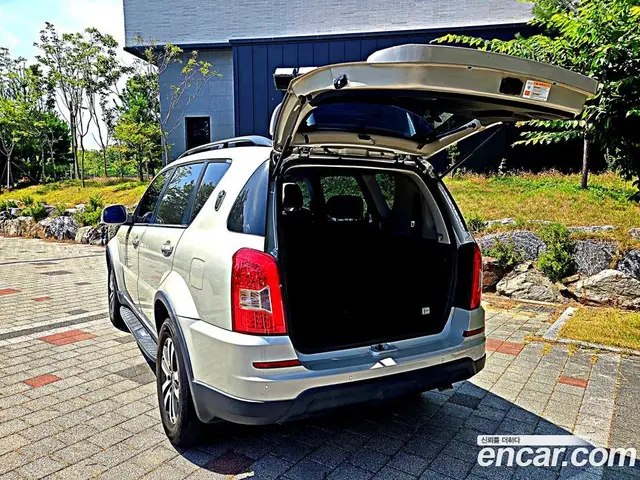 SsangYong Rexton 2014 2.0 автомат (гидро), миниатюра 6 SsangYong Rexton 2014 2.0 автомат (гидро), миниатюра 6