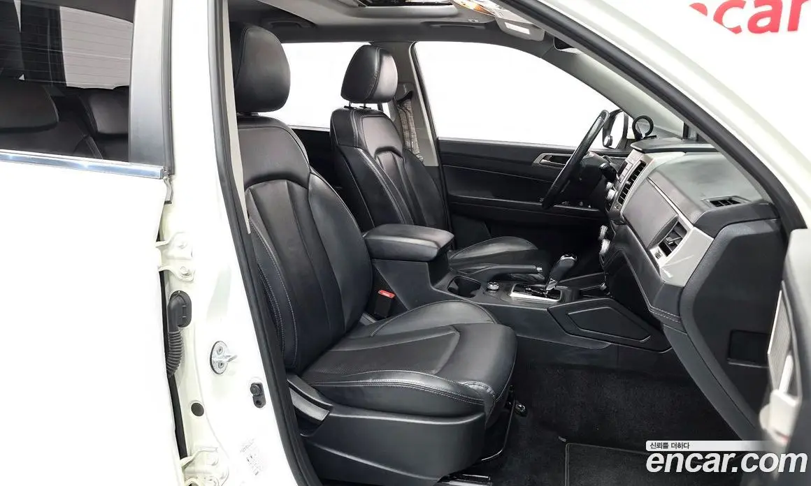 SsangYong Rexton 2018 2.2 автомат (гидро), фото 10