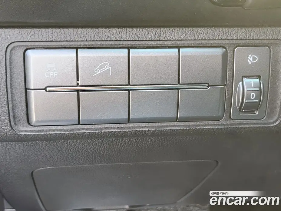 SsangYong Rexton 2021 2.2 автомат (гидро), фото 10 SsangYong Rexton 2021 2.2 автомат (гидро), фото 10