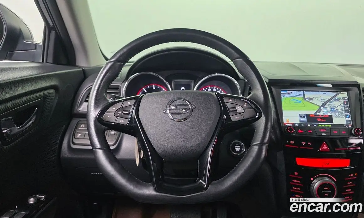 SsangYong TIBOLI 2016 1.6 автомат (гидро), фото 14