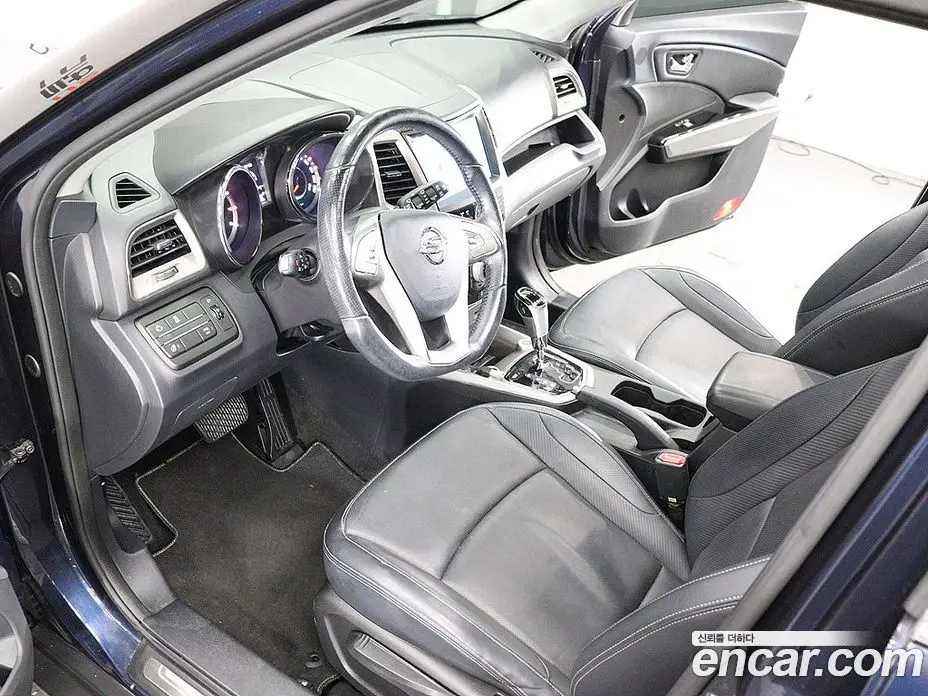 SsangYong TIBOLI 2016 1.6 автомат (гидро), фото 14