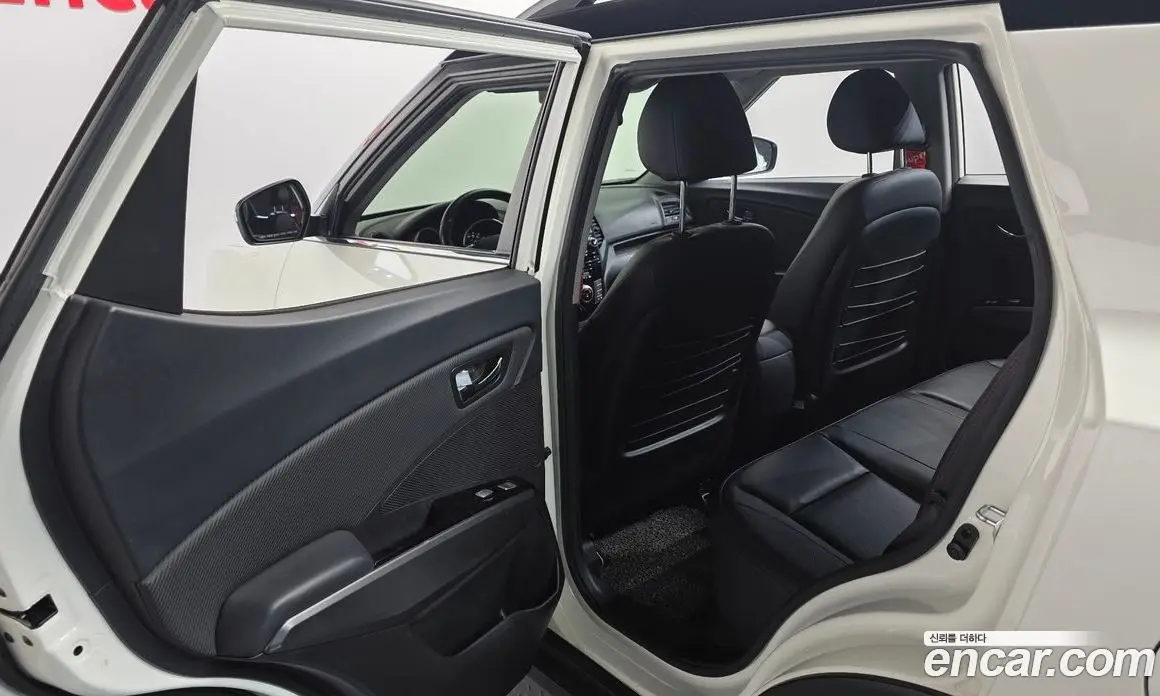 SsangYong TIBOLI 2017 1.6 автомат (гидро), фото 17 SsangYong TIBOLI 2017 1.6 автомат (гидро), фото 17