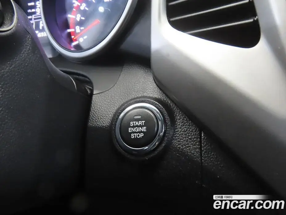 SsangYong TIBOLI 2019 1.6 автомат (гидро), фото 17