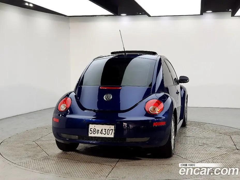 Volkswagen Beatle 2006 2.5 автомат (гидро), фото 3 Volkswagen Beatle 2006 2.5 автомат (гидро), фото 3