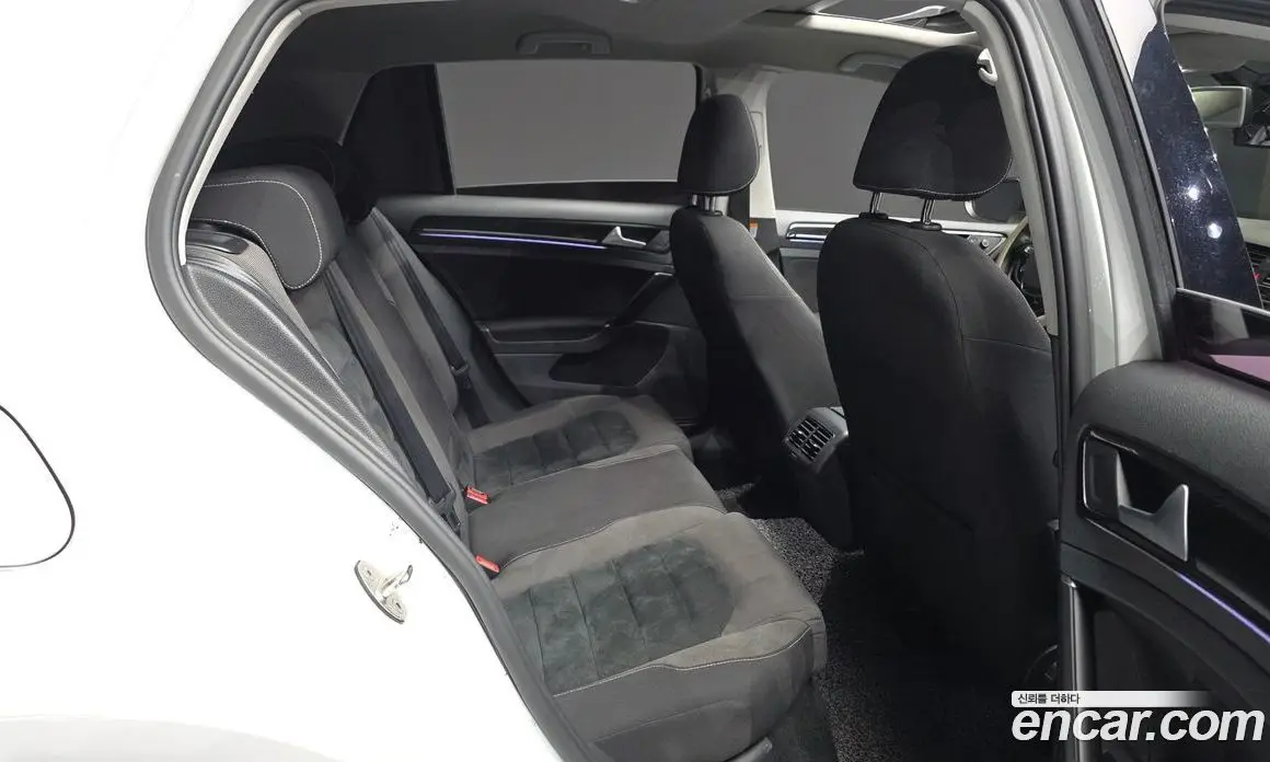 Volkswagen Golf 2016 2.0 автомат (гидро), фото 12