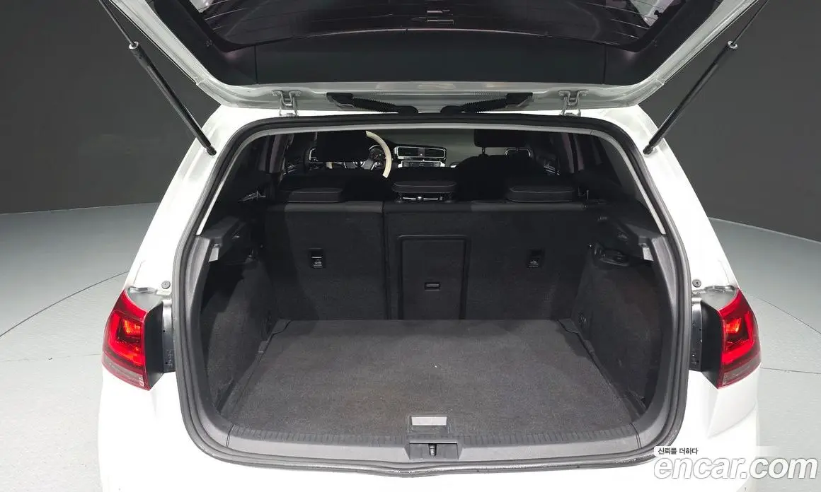 Volkswagen Golf 2016 2.0 автомат (гидро), фото 20