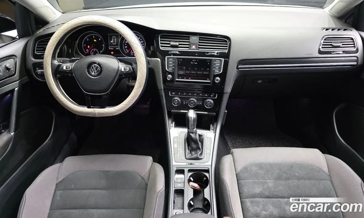 Volkswagen Golf 2016 2.0 автомат (гидро), фото 7