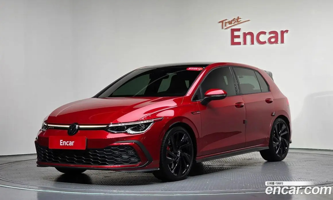 Volkswagen Golf 2022 2.0 автомат (гидро), фото 1 Volkswagen Golf 2022 2.0 автомат (гидро), фото 1