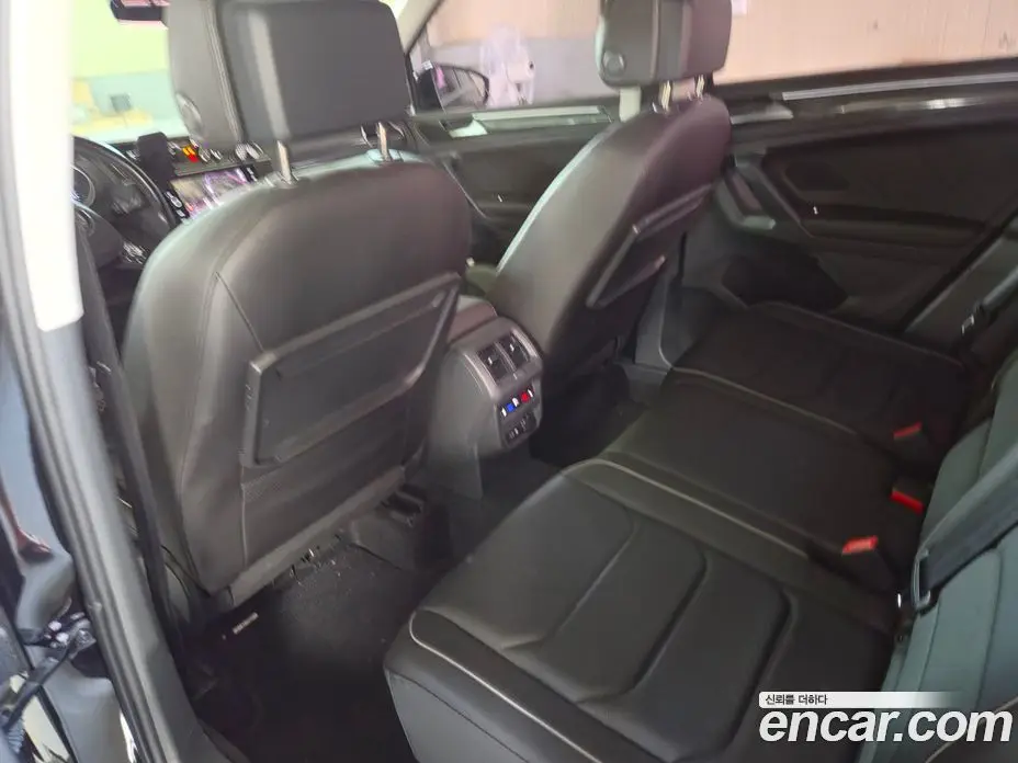 Volkswagen Tiguan 2020 2.0 автомат (гидро), фото 3