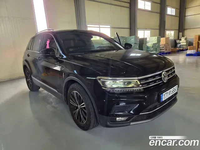 Volkswagen Tiguan 2020 2.0 автомат (гидро), миниатюра 4