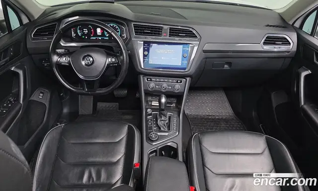Volkswagen Tiguan 2020 2.0 автомат (гидро), миниатюра 7 Volkswagen Tiguan 2020 2.0 автомат (гидро), миниатюра 7
