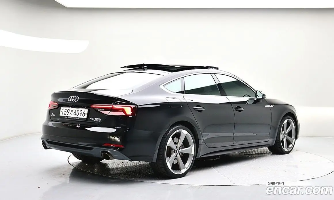 Audi A5 2019 2.0 автомат (гидро), фото 4 Audi A5 2019 2.0 автомат (гидро), фото 4