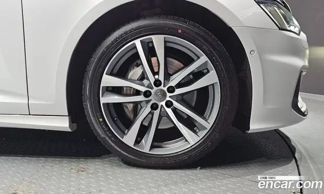 Audi A6 2021 3.0 автомат (гидро), миниатюра 5