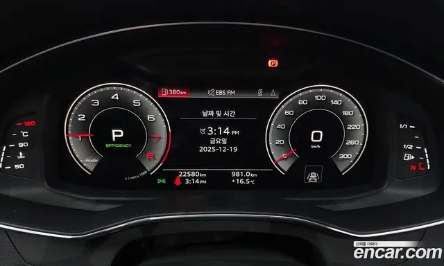Audi A6 2023 2.0 автомат (гидро), миниатюра 8