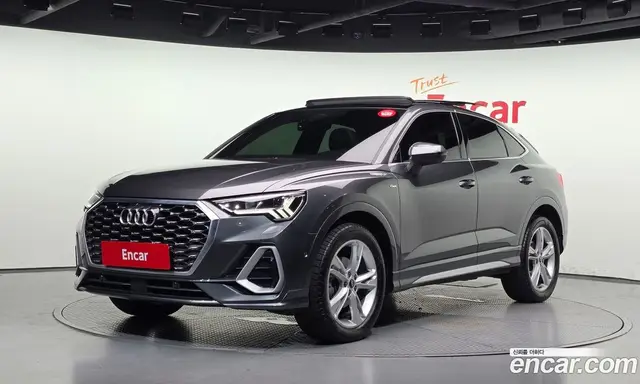 Audi Q3, 2022, 49 606 км