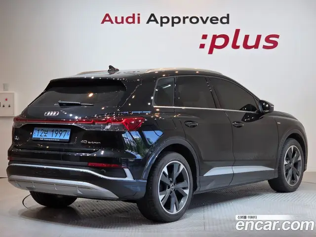 Audi Q4 e-tron 2023 0.2 автомат (гидро), миниатюра 2