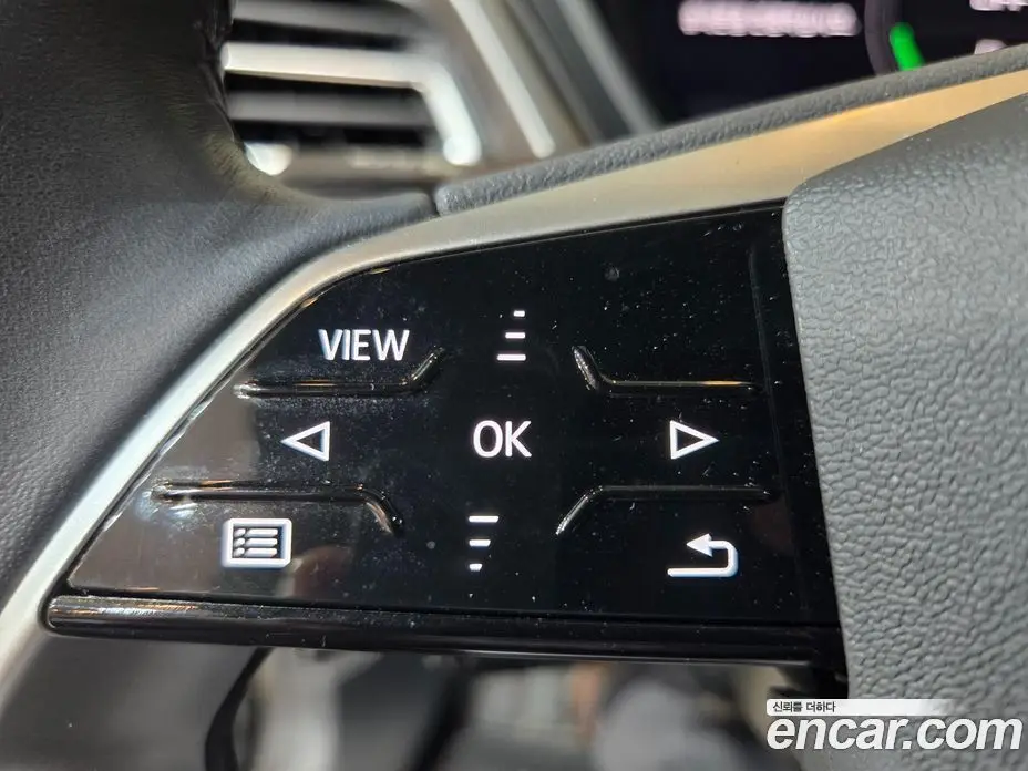 Audi Q4 e-tron 2023 0.2 автомат (гидро), фото 14