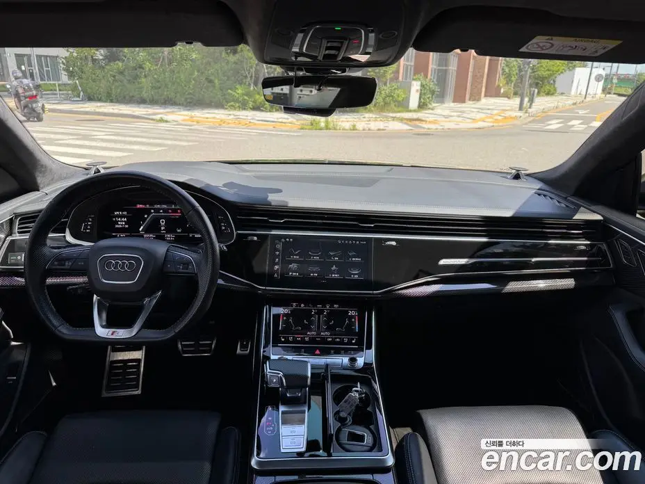 Audi SQ8 2021 4.0 автомат (гидро), фото 8 Audi SQ8 2021 4.0 автомат (гидро), фото 8
