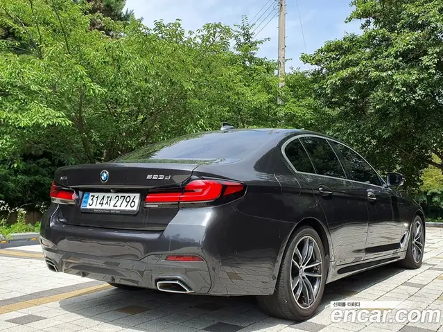BMW 5 серия 2021 2.0 автомат (гидро), миниатюра 3 BMW 5 серия 2021 2.0 автомат (гидро), миниатюра 3